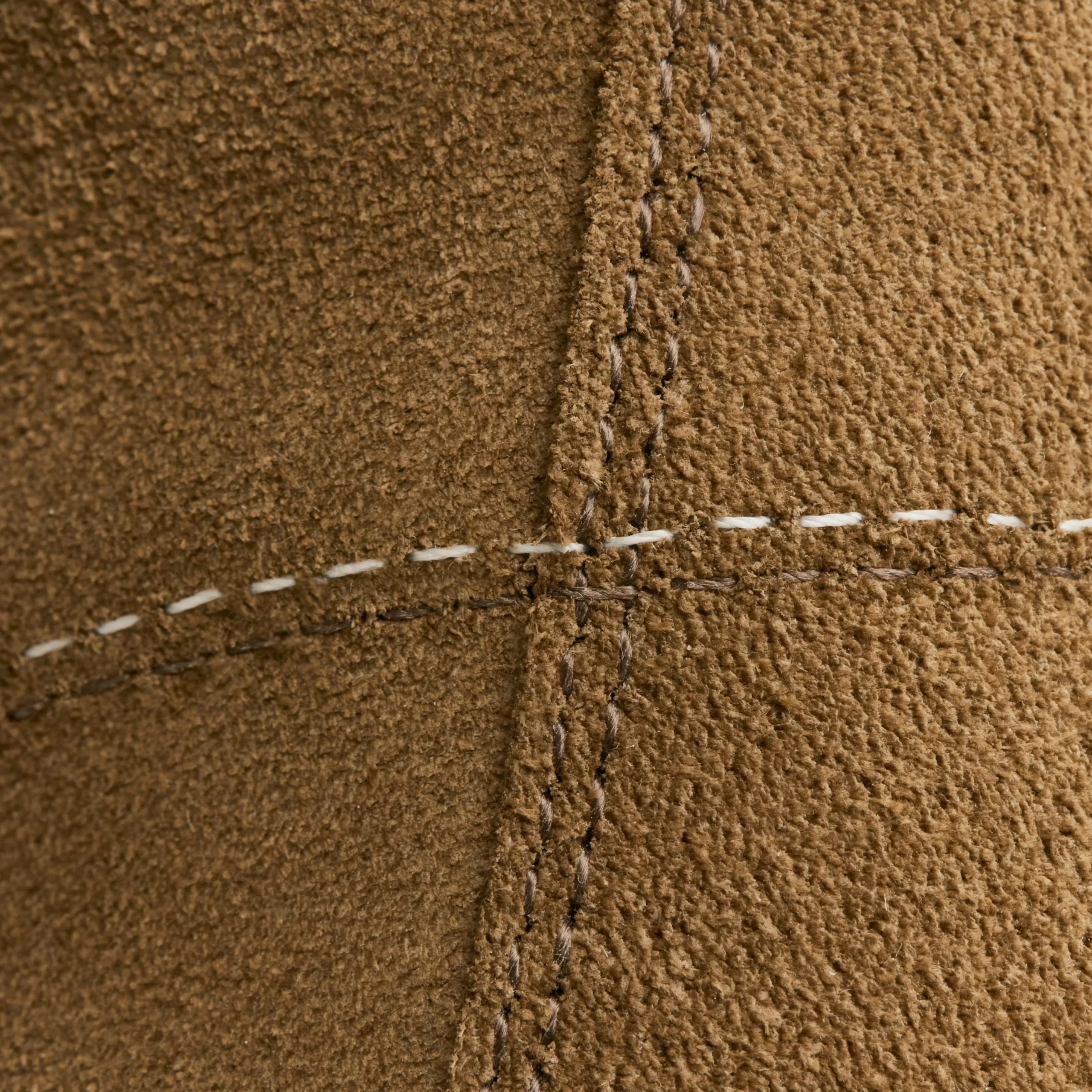 Classic Moc® Men's 6-inch Boot in Olive Mohave Leather - Image 6