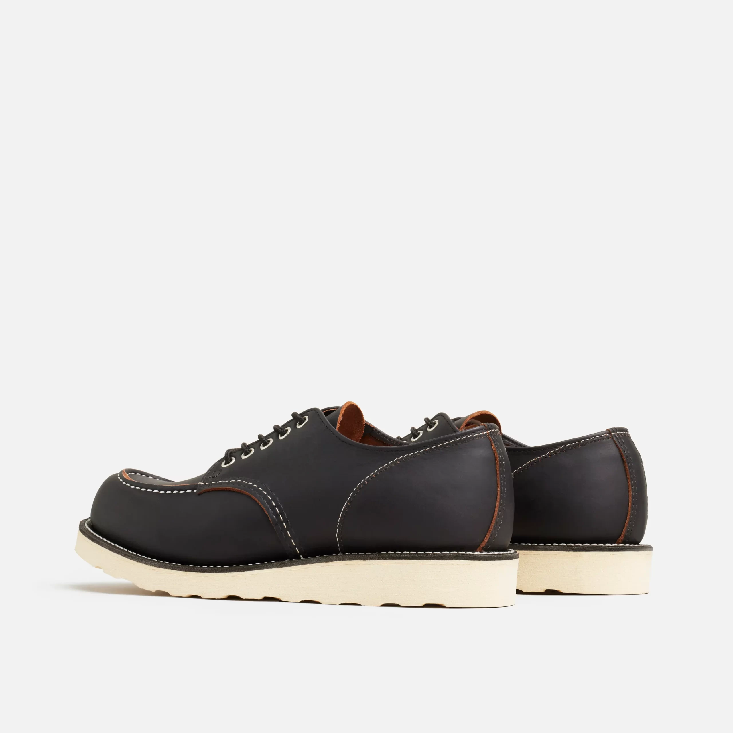 Shop Moc Oxford  Men's Oxford in Black Prairie Leather - Image 4