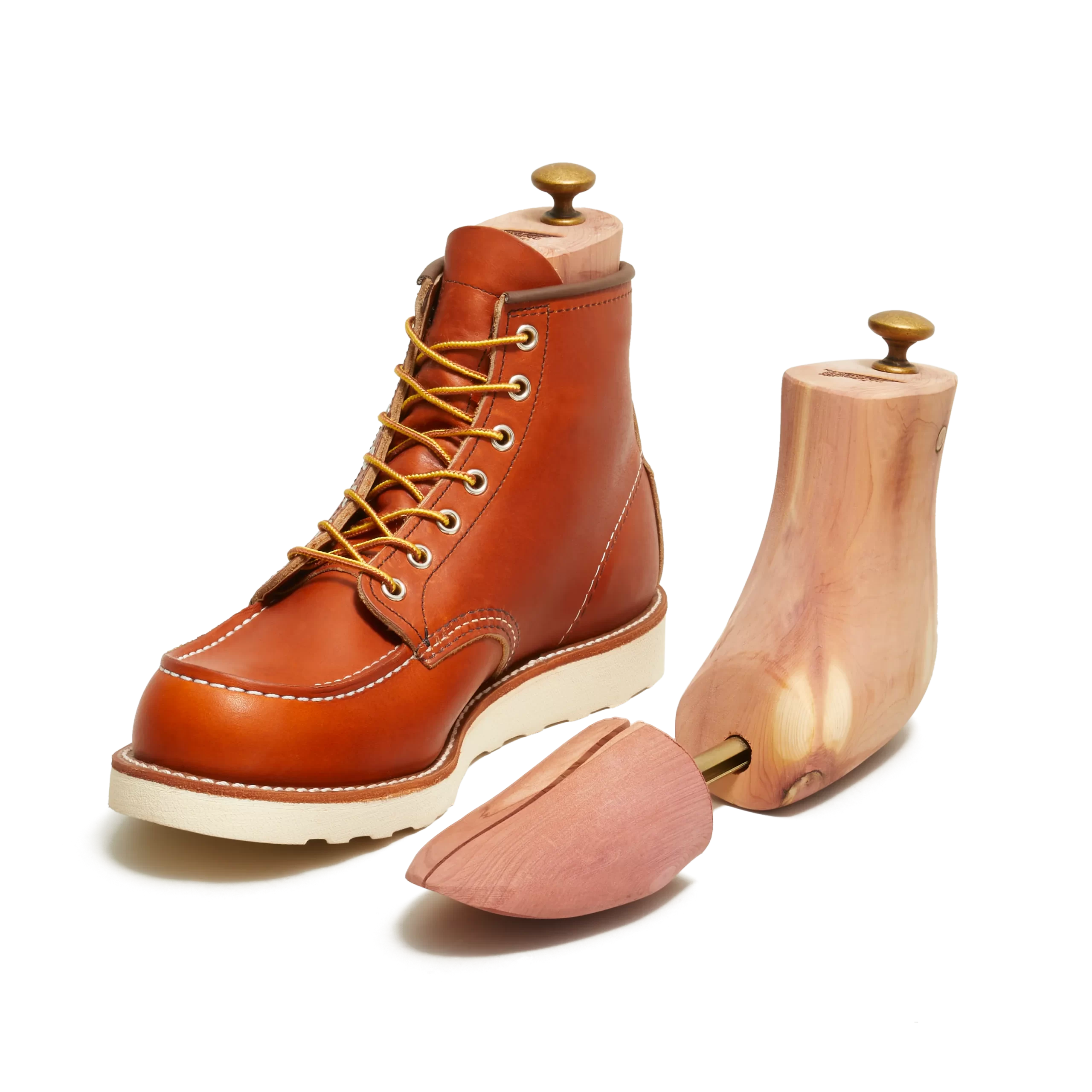 Cedar Boot Tree Boot Storage Product in Cedar